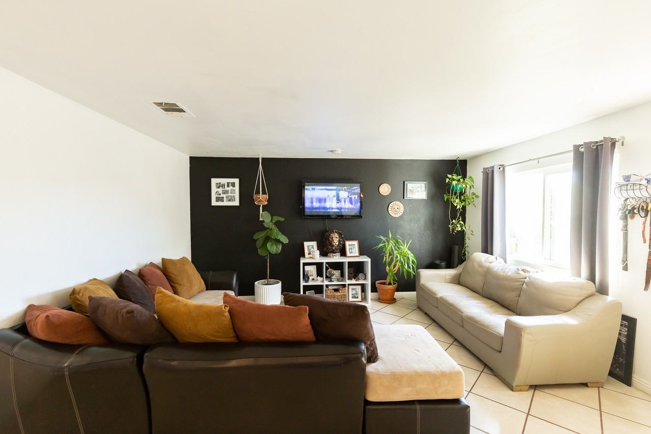 15490 Avenida Rambla #NA - Photo 5 of 14