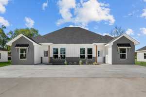 featured image of 811 Tolar Hwy #109