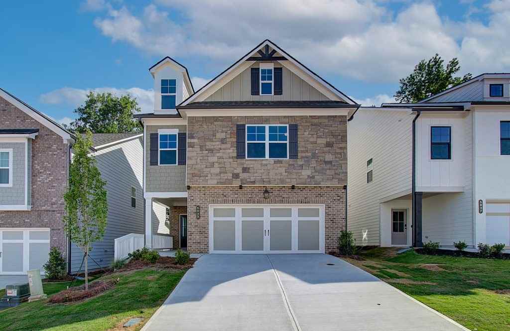 5347 Fox Den Rd #NA - Photo 2 of 20