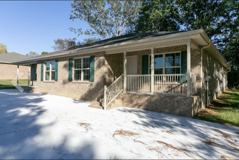 272 Hunt St - Photo 1 of 1