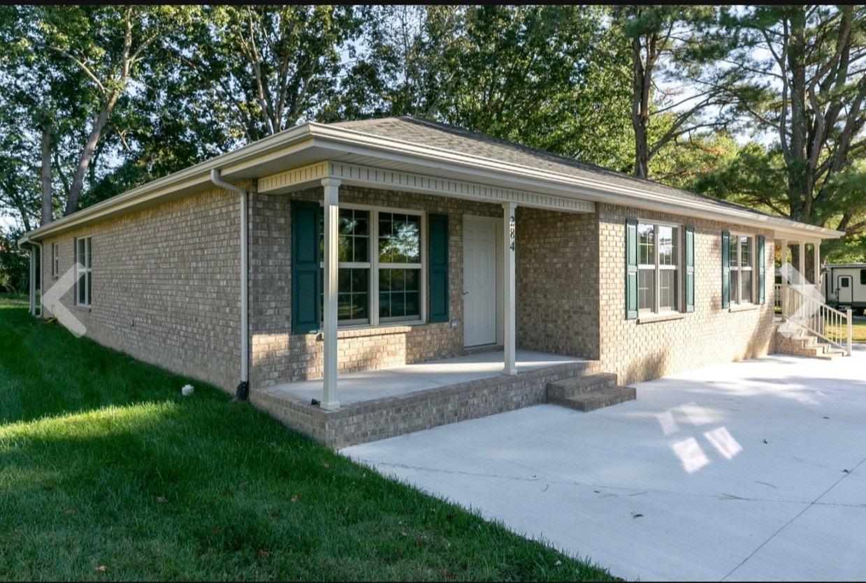 272 Hunt St #2DUPLEX - Photo 2 of 19