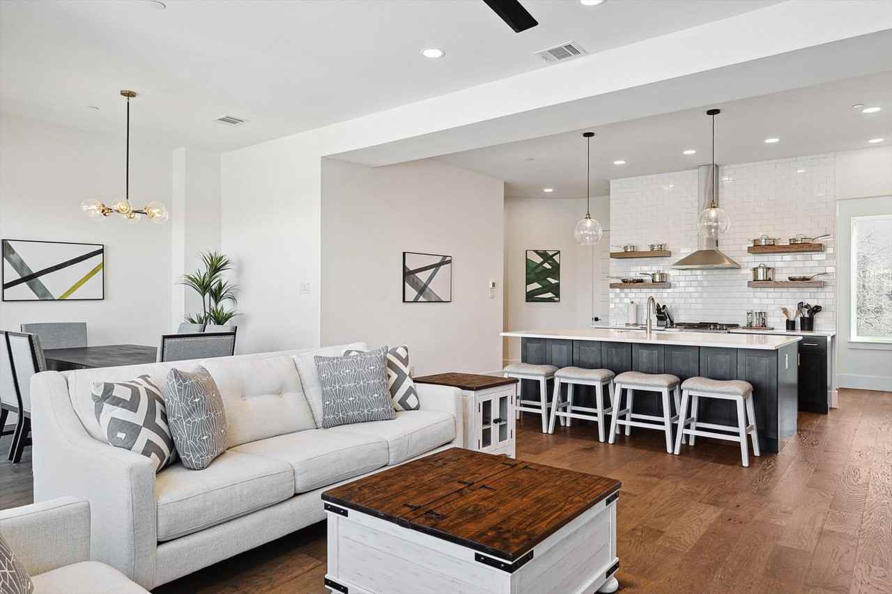 1805 Browder St #102 - Photo 7 of 42