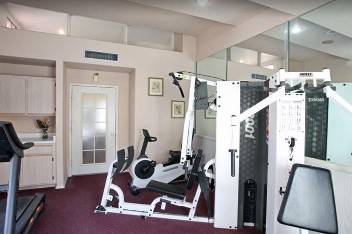 1618 Goldrush Rd #A103 - Photo 5 of 10