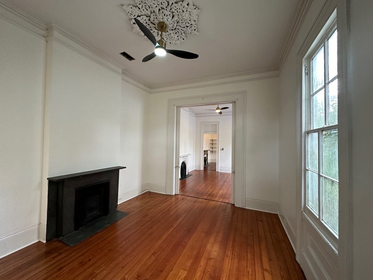 1124 6th St #A - Photo 2 of 14