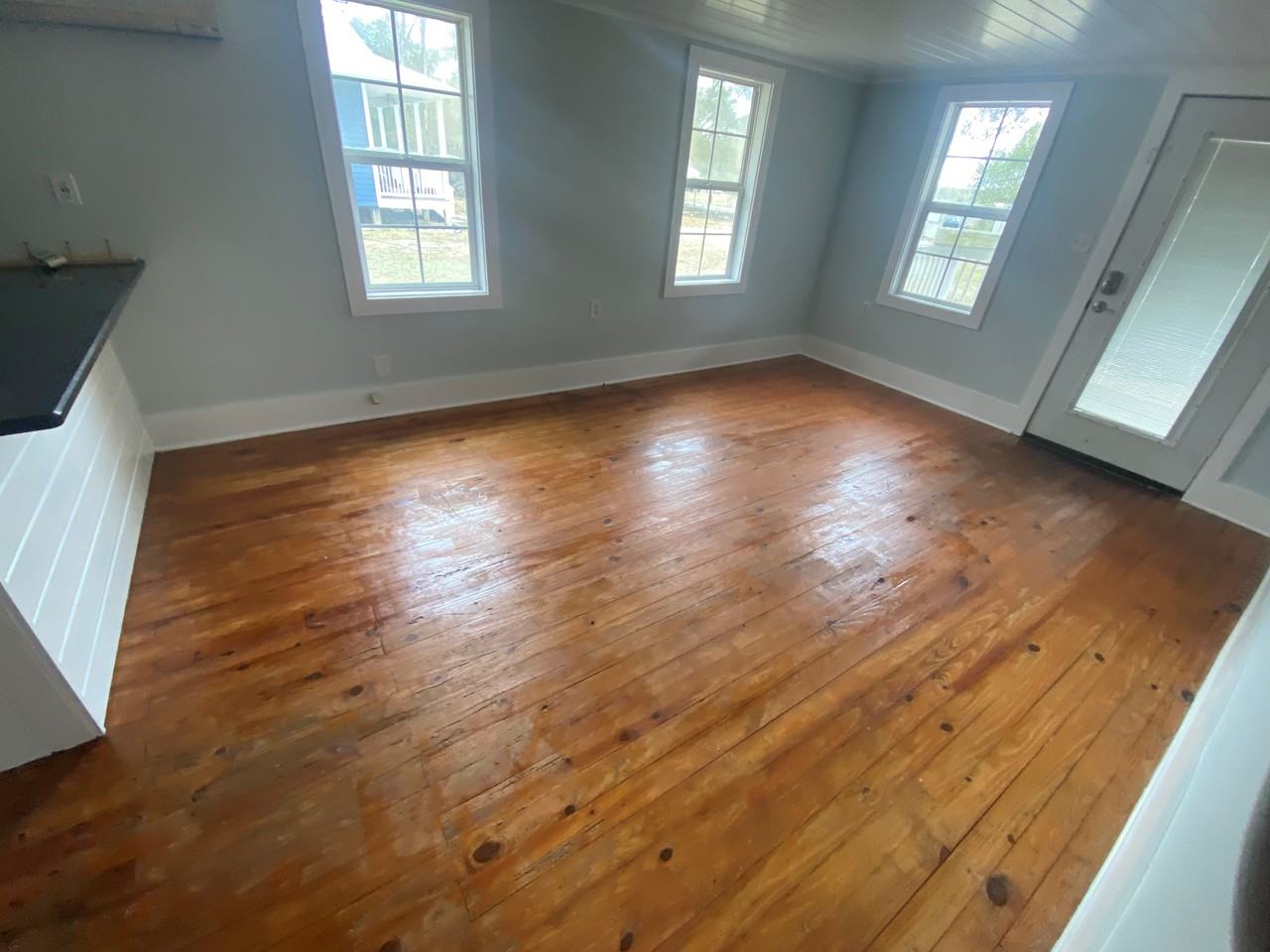 289 Sherwood Road #NA - Photo 2 of 10