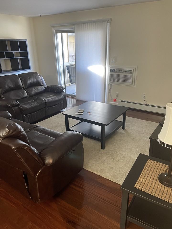 625 Manhattan Pl #208 - Photo 2 of 21