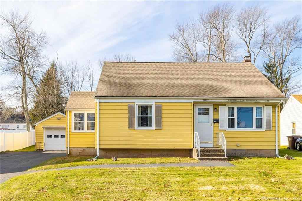 139 Howe Rd NA, New Britain, CT 06053 3 Bedroom House for 2,500/month