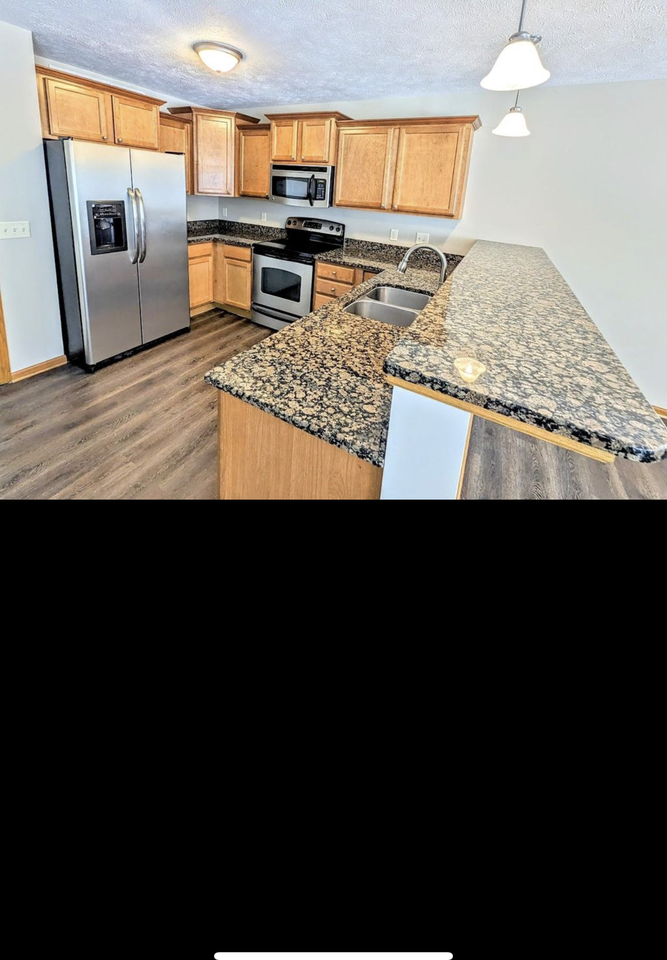 1774 N 177th Plz #NA - Photo 2 of 9