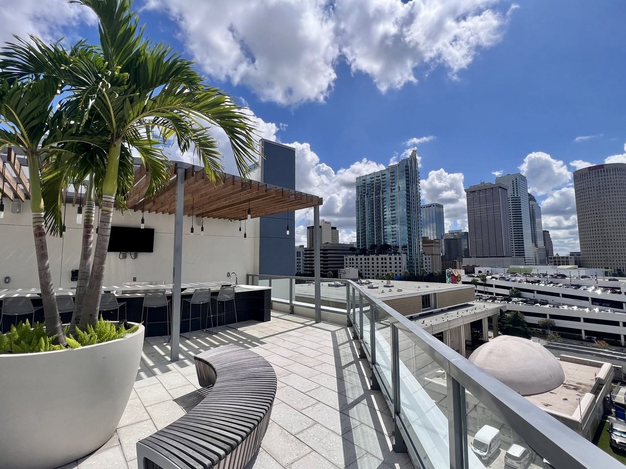 158 W Tyler St #3 - Photo 6 of 20