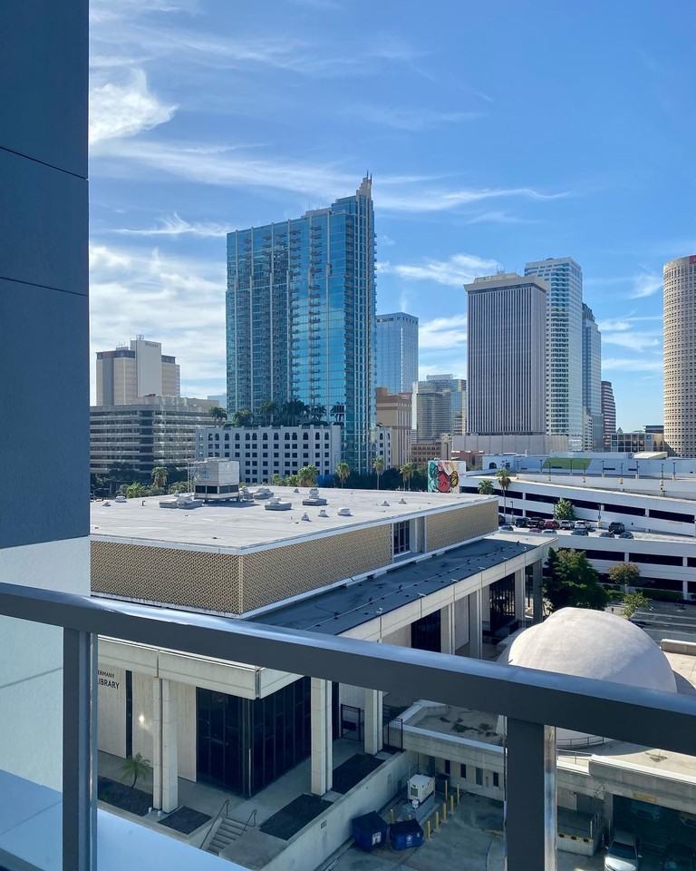 158 W Tyler St #3 - Photo 7 of 20