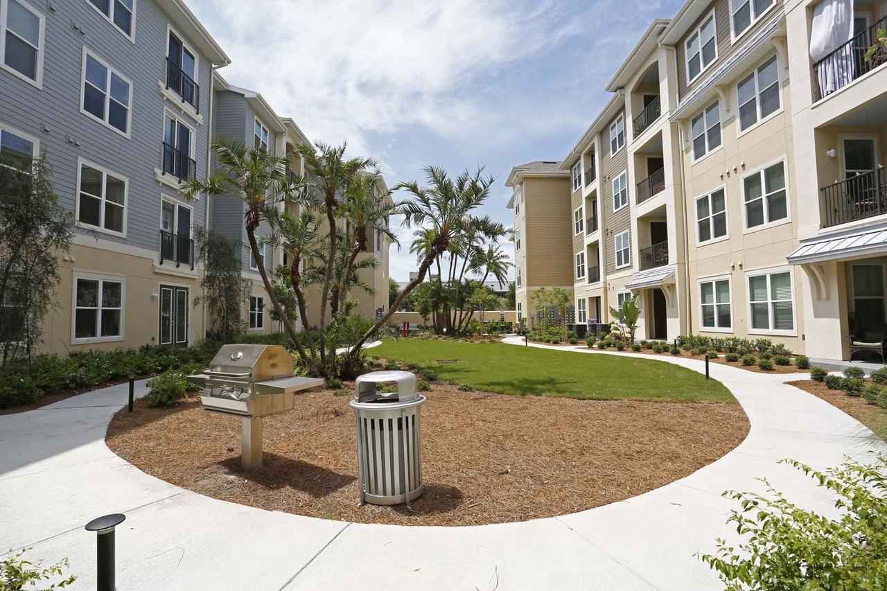 870 Ibis Walk Pl N #1 - Photo 7 of 15