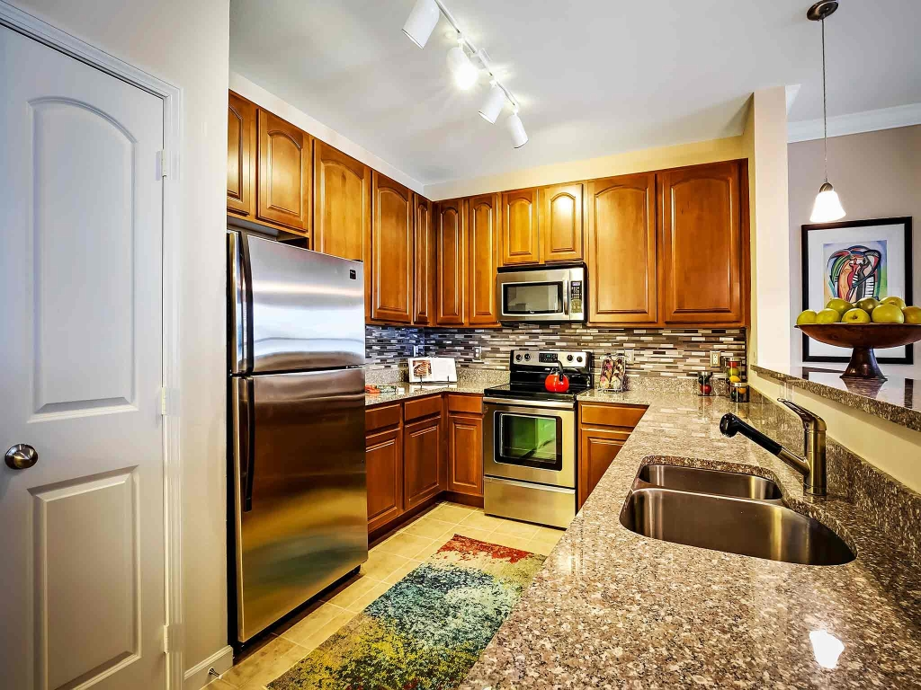 4020 West Palmetto Street #2 - Photo 6 of 14