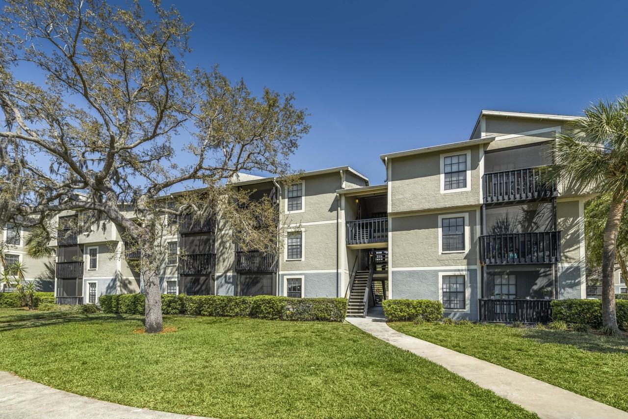 15424 Livingston Ave #2 - Photo 4 of 14