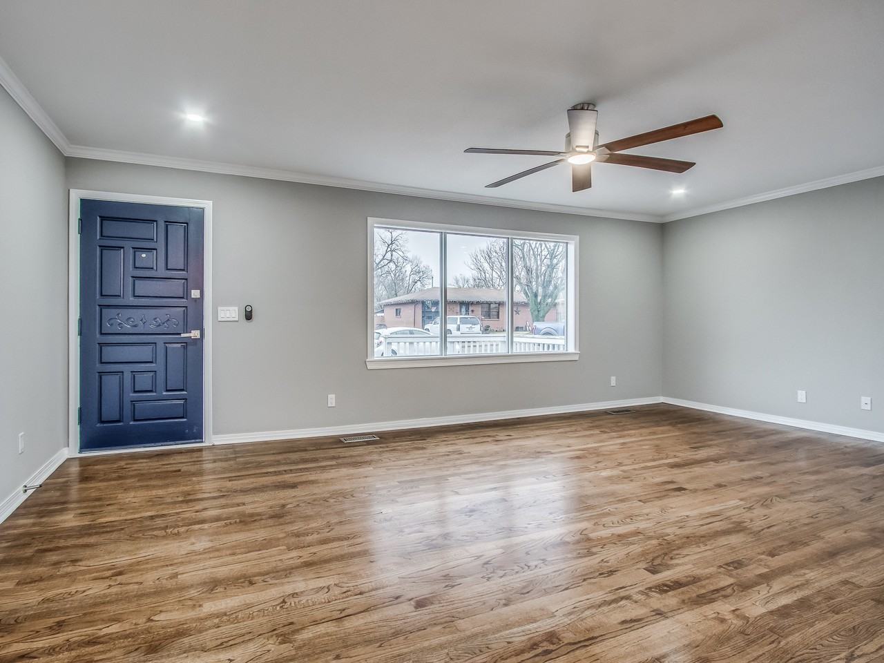 239 Ne Avondale Ave #NA