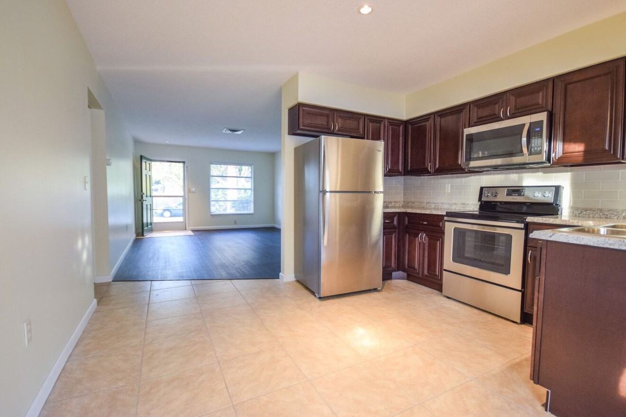 3072 Jennings Dr #3068 - Photo 5 of 10