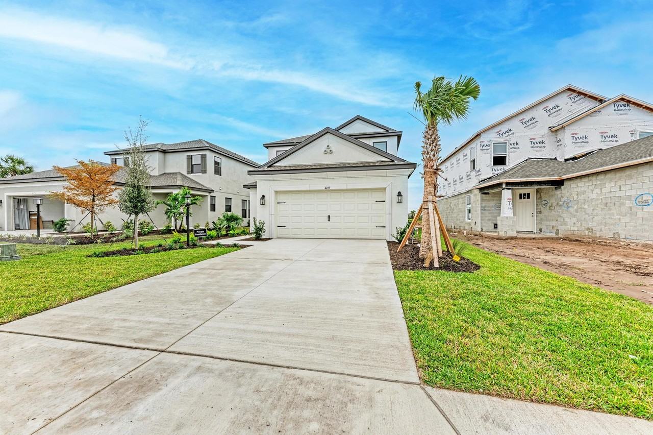 4215 Pond Brook Ct #NA - Photo 4 of 50