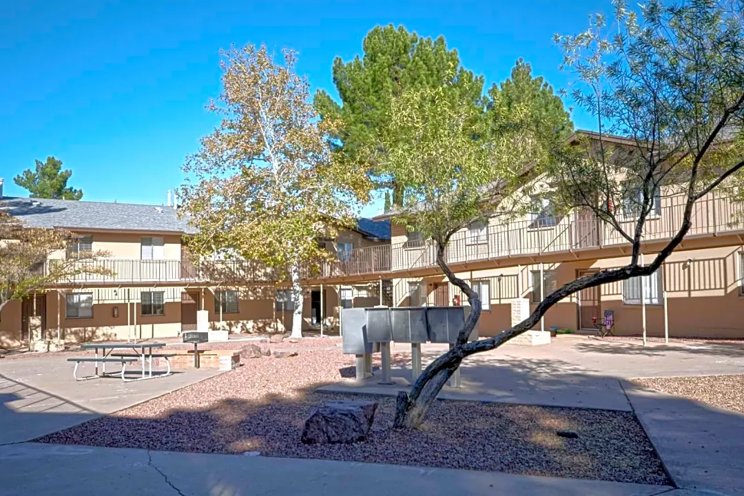 93 Kings Way #9 - Photo 6 of 50