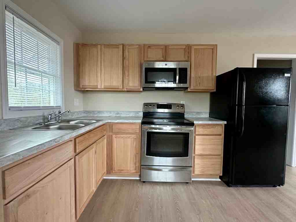 109 Wye St #NA - Photo 4 of 7