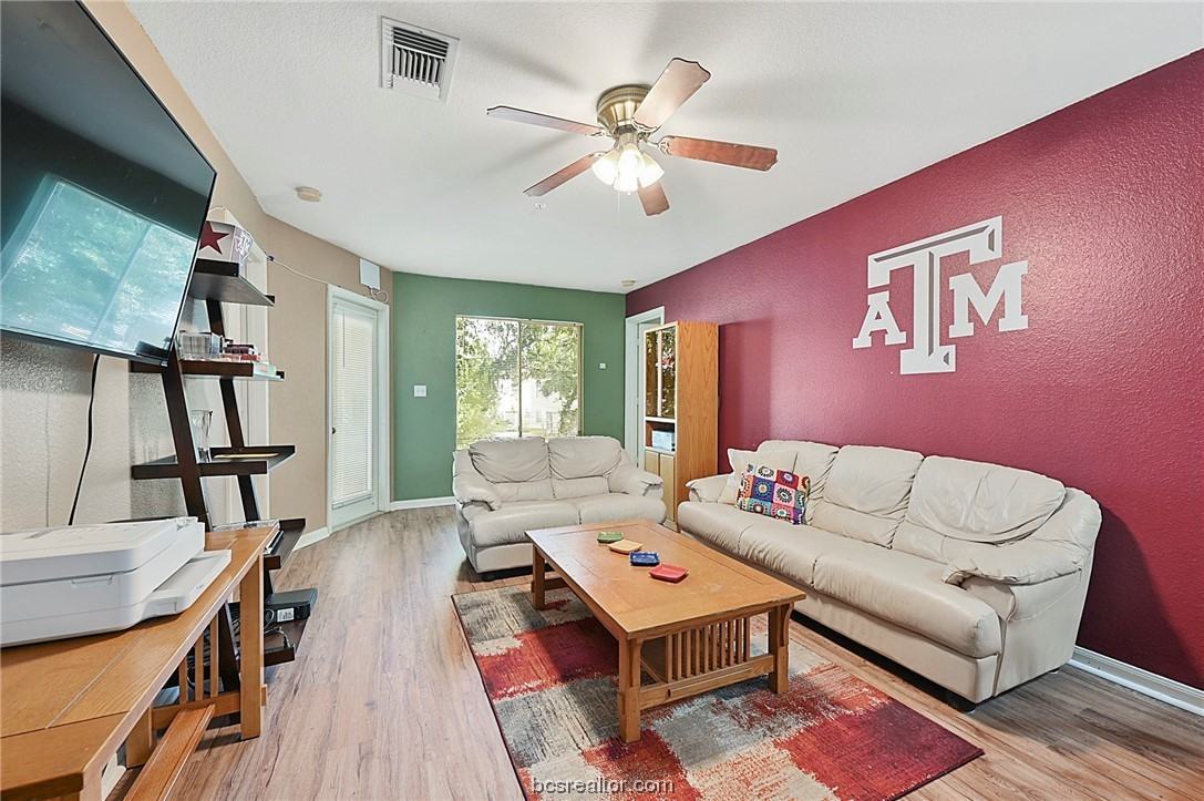 529 Southwest Pkwy #202 - Photo 2 of 15
