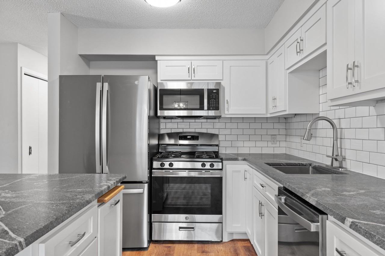 5824 Covington Ter #NA - Photo 3 of 20