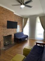 featured image of 802 N Broadway #1