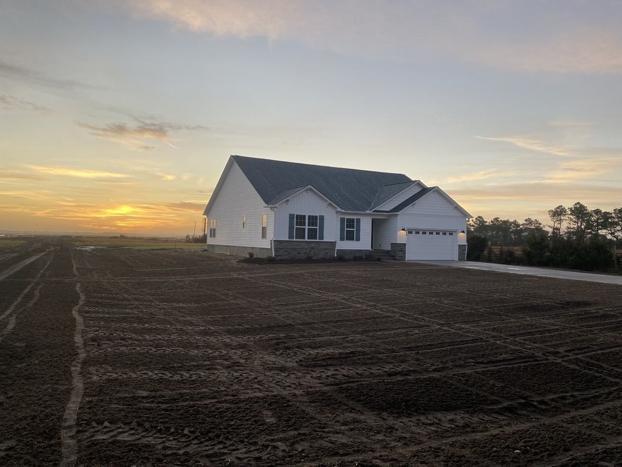 960 Country Club Rd #NA - Photo 2 of 27