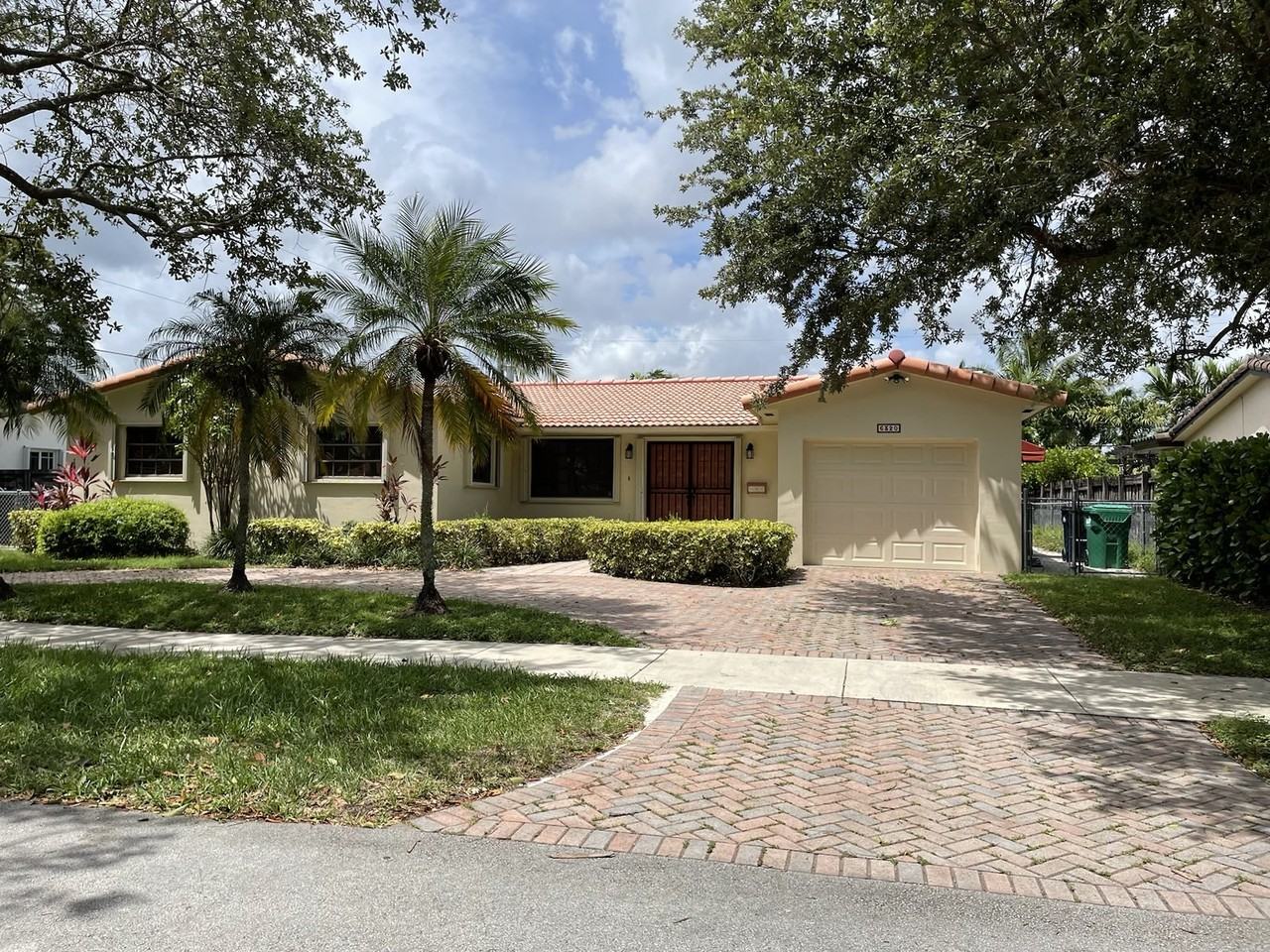 6320 Sw 93rd Pl #NA - Photo 2 of 18