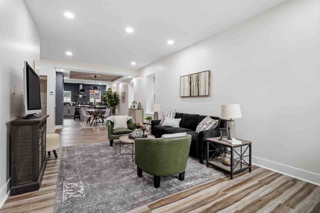 3316 Sidney St #3316 - Photo 2 of 29