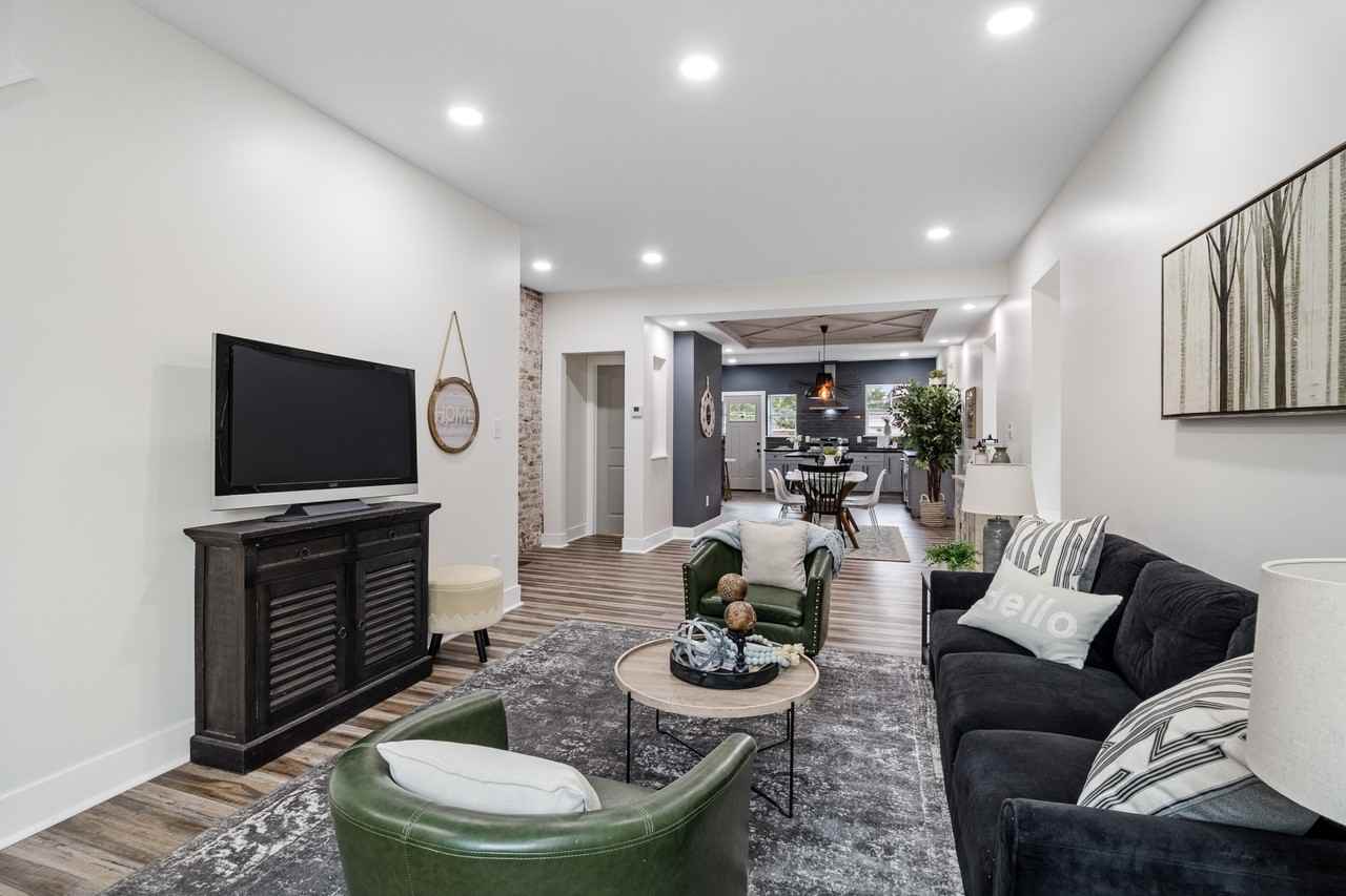 3316 Sidney St #3316 - Photo 3 of 29