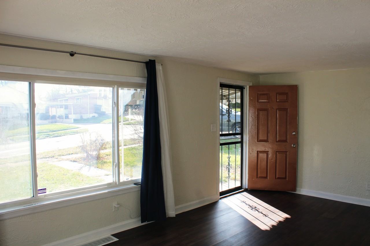 2865 Sage Ave #NA - Photo 2 of 11