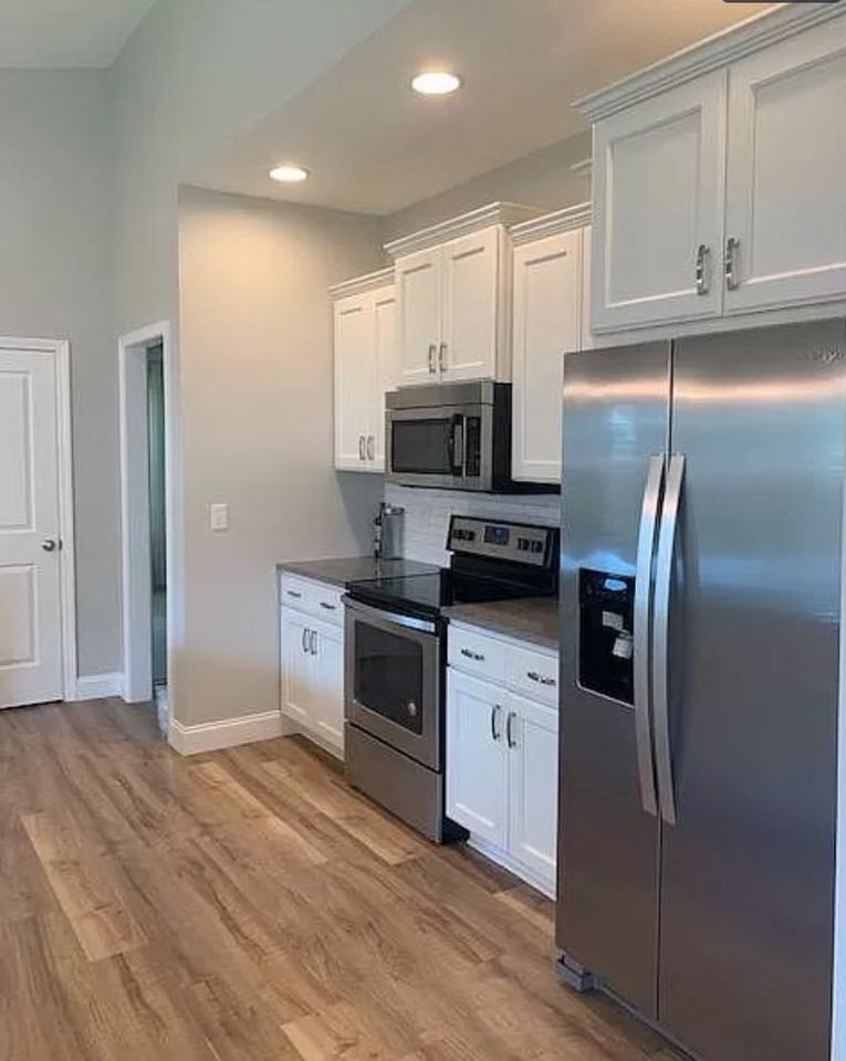 494 Cascabellas St #NA - Photo 6 of 15