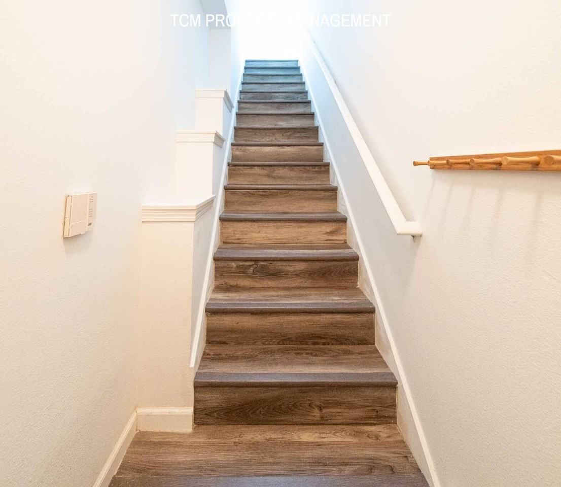 3116 164th St Sw #103 - Photo 4 of 18