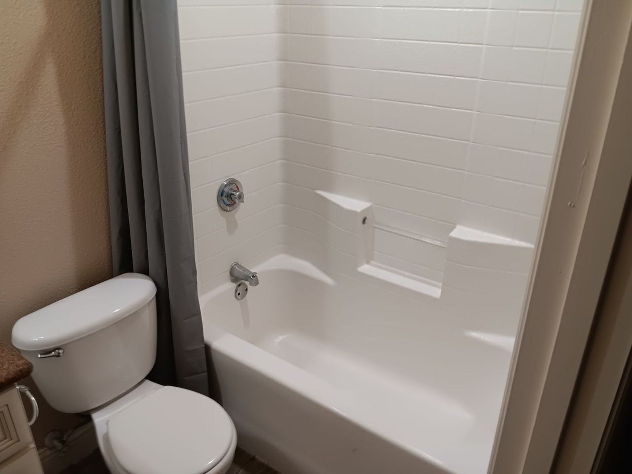 432 Hart St #NA - Photo 5 of 8