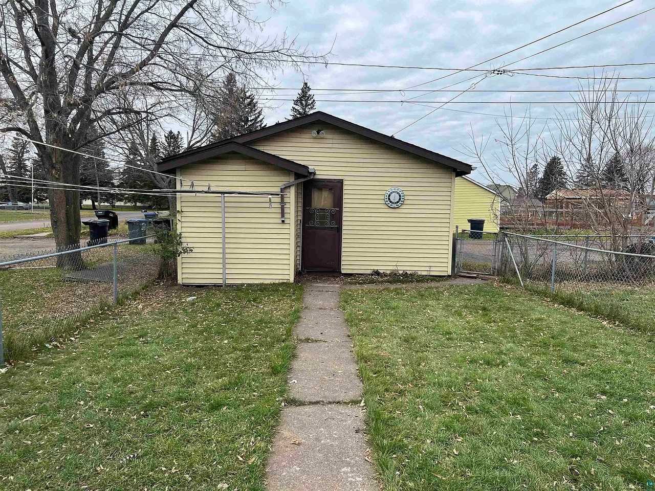 2339 Banks Ave #NA - Photo 3 of 22