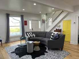 916 Broad St #NA - Photo 1 of 1