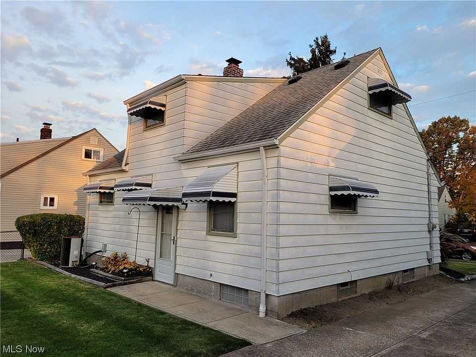 15893 Muskingum Blvd #NA - Photo 2 of 12