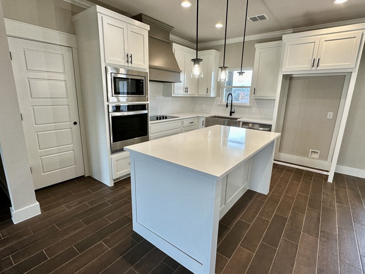 481 Pine Road #NA - Photo 3 of 13