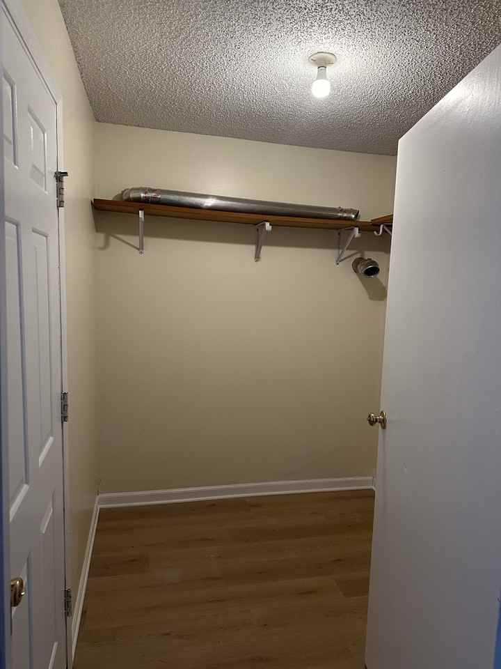 2472 Agler Road - Photo 4 of 30