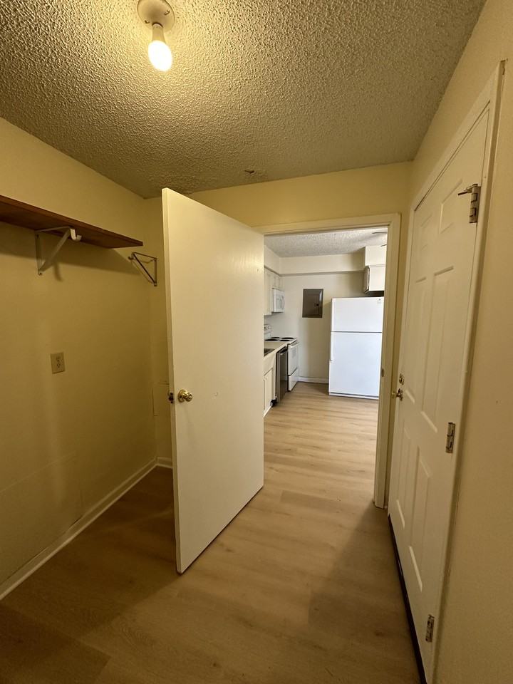 2472 Agler Road - Photo 6 of 30