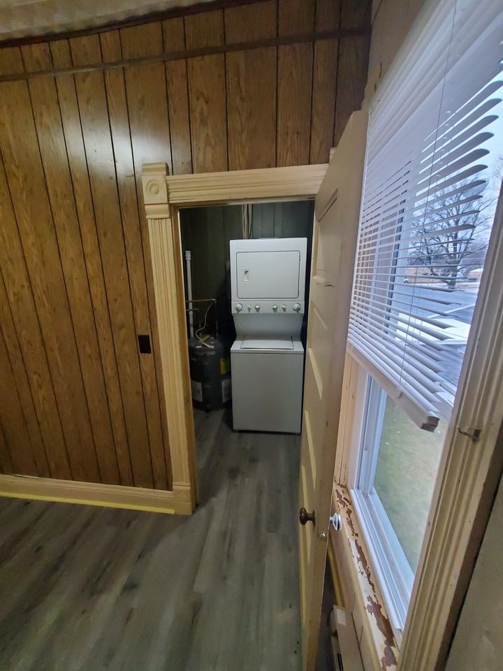 207 1/2 W Garfield Ave #NA - Photo 6 of 9