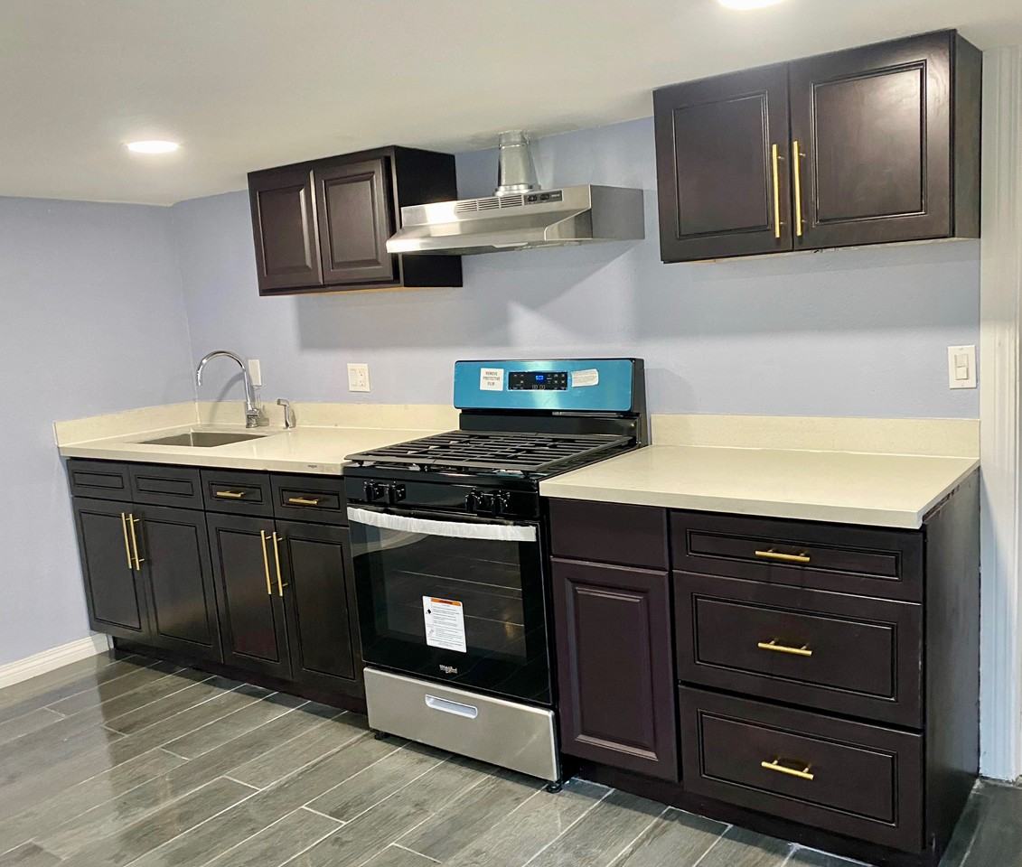 904 S 6th St #NA - Photo 3 of 7