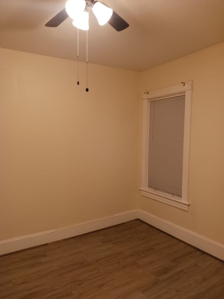 20 Saunders St #20 - Photo 5 of 21