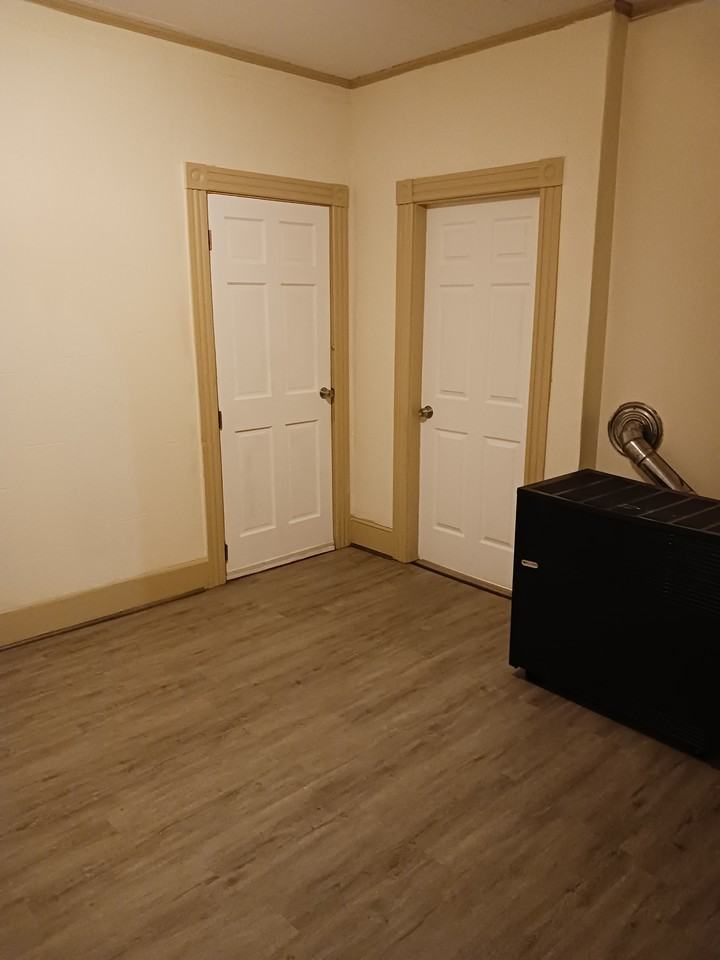 20 Saunders St #20 - Photo 7 of 21