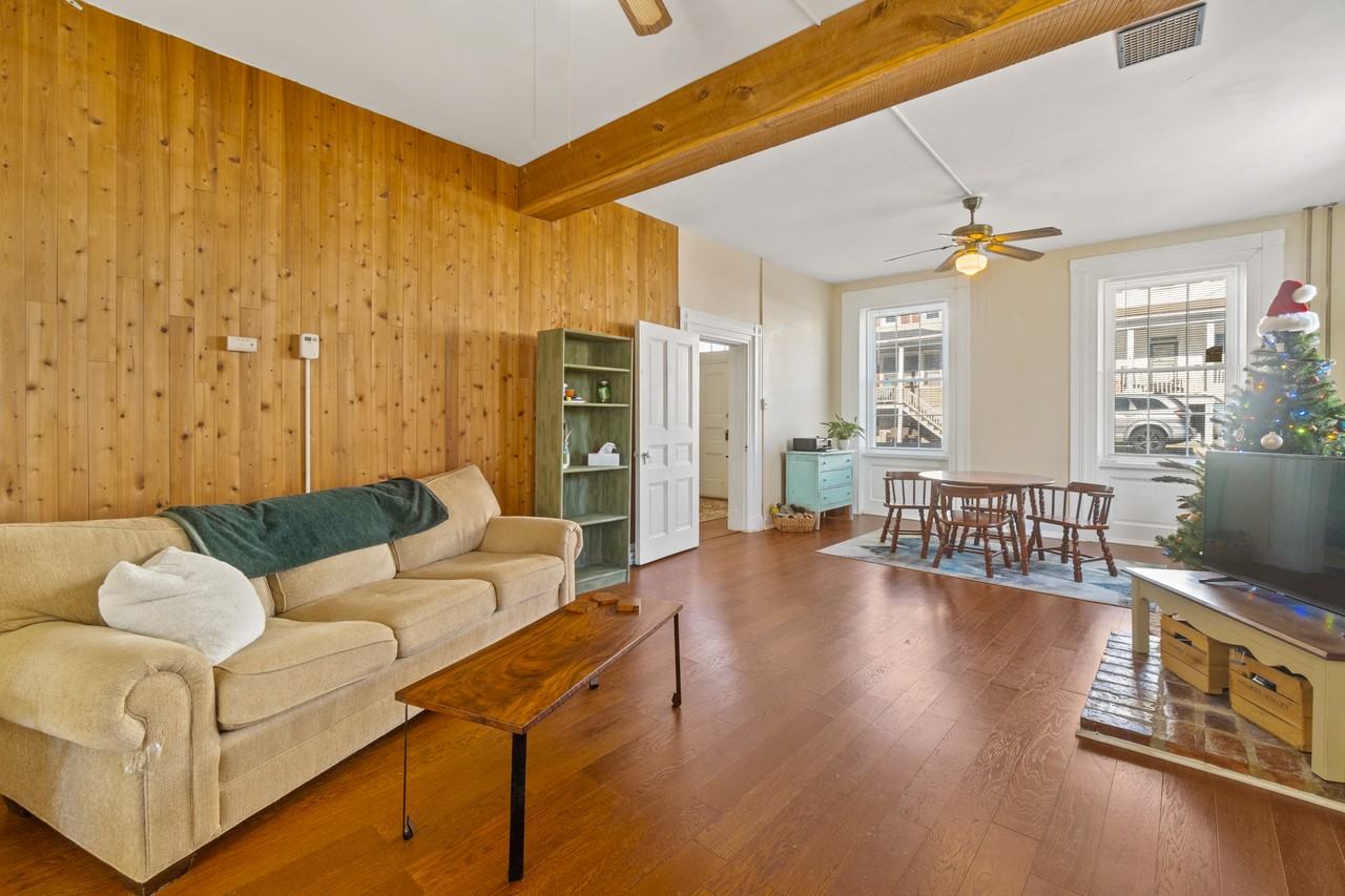 308 W Main St #M - Photo 4 of 27