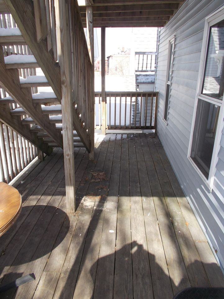 248 Valley St #1 - Photo 2 of 20