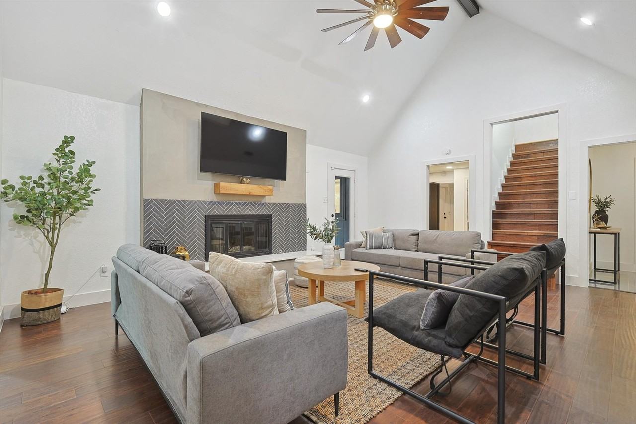 2420 Vista Glen Ln #NA - Photo 7 of 50