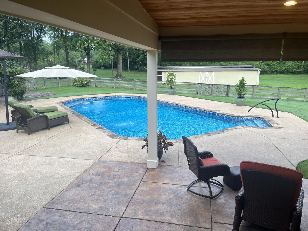 3055 Ashmont Dr #NA - Photo 2 of 14