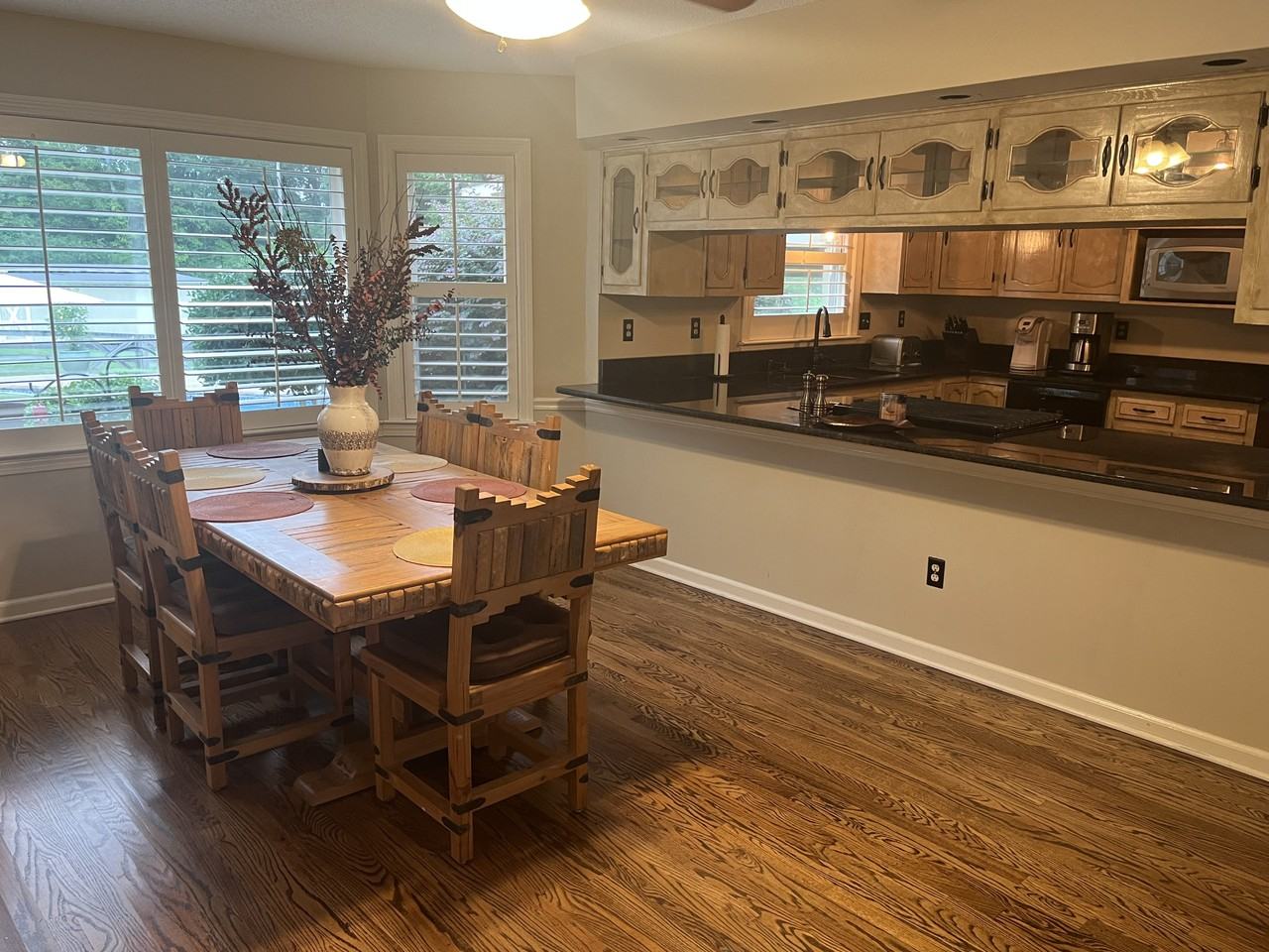 3055 Ashmont Dr #NA - Photo 4 of 14