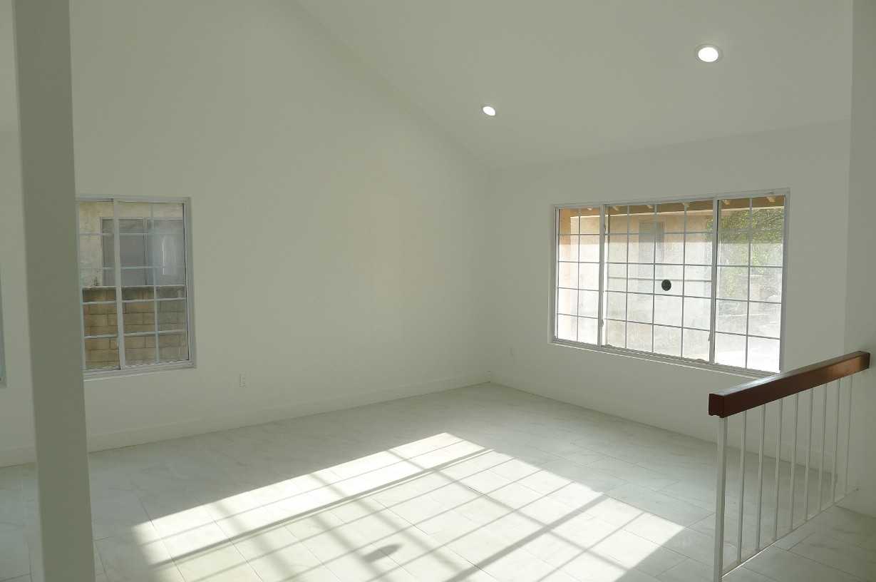 2623 E Maureen St #NA - Photo 6 of 42