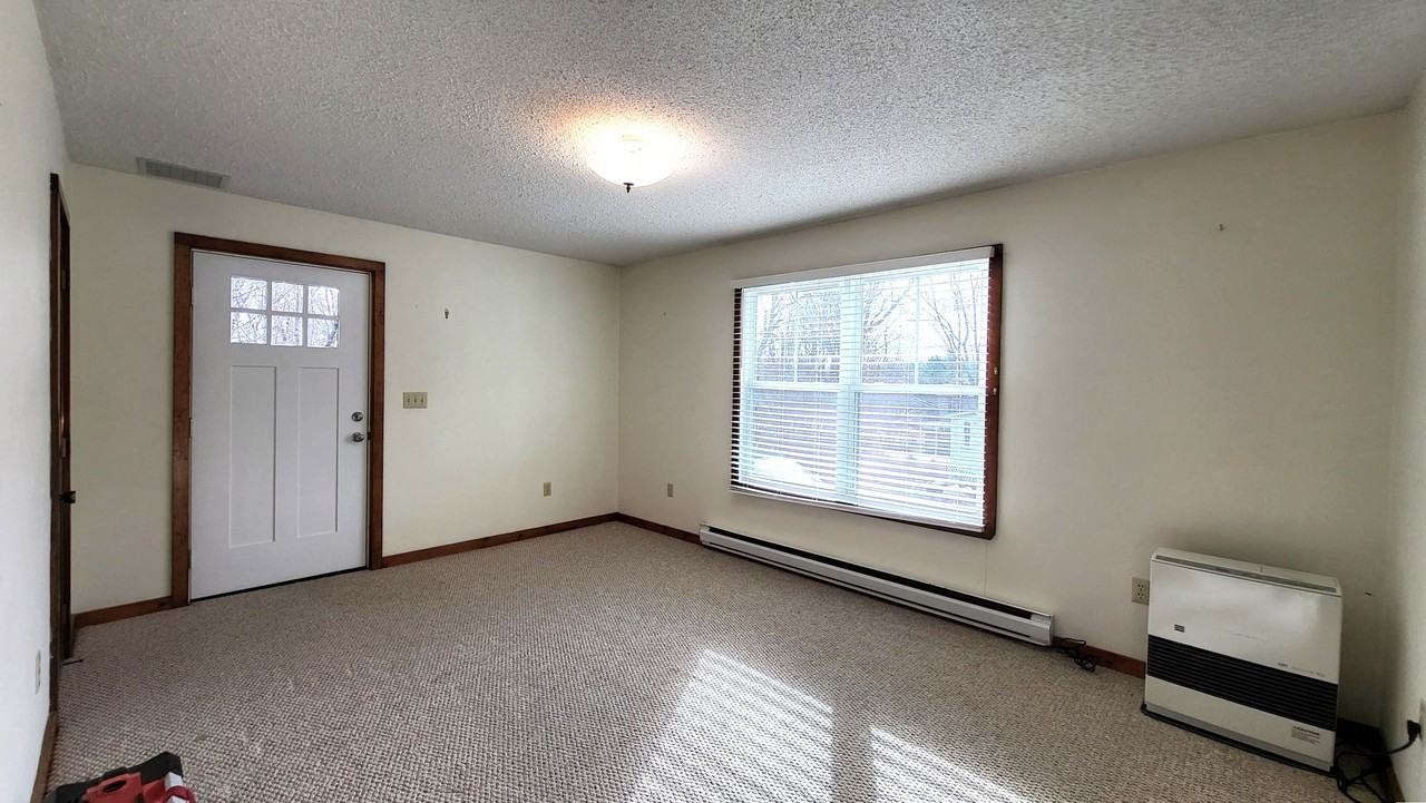 67 Long Sands Rd #A - Photo 2 of 14